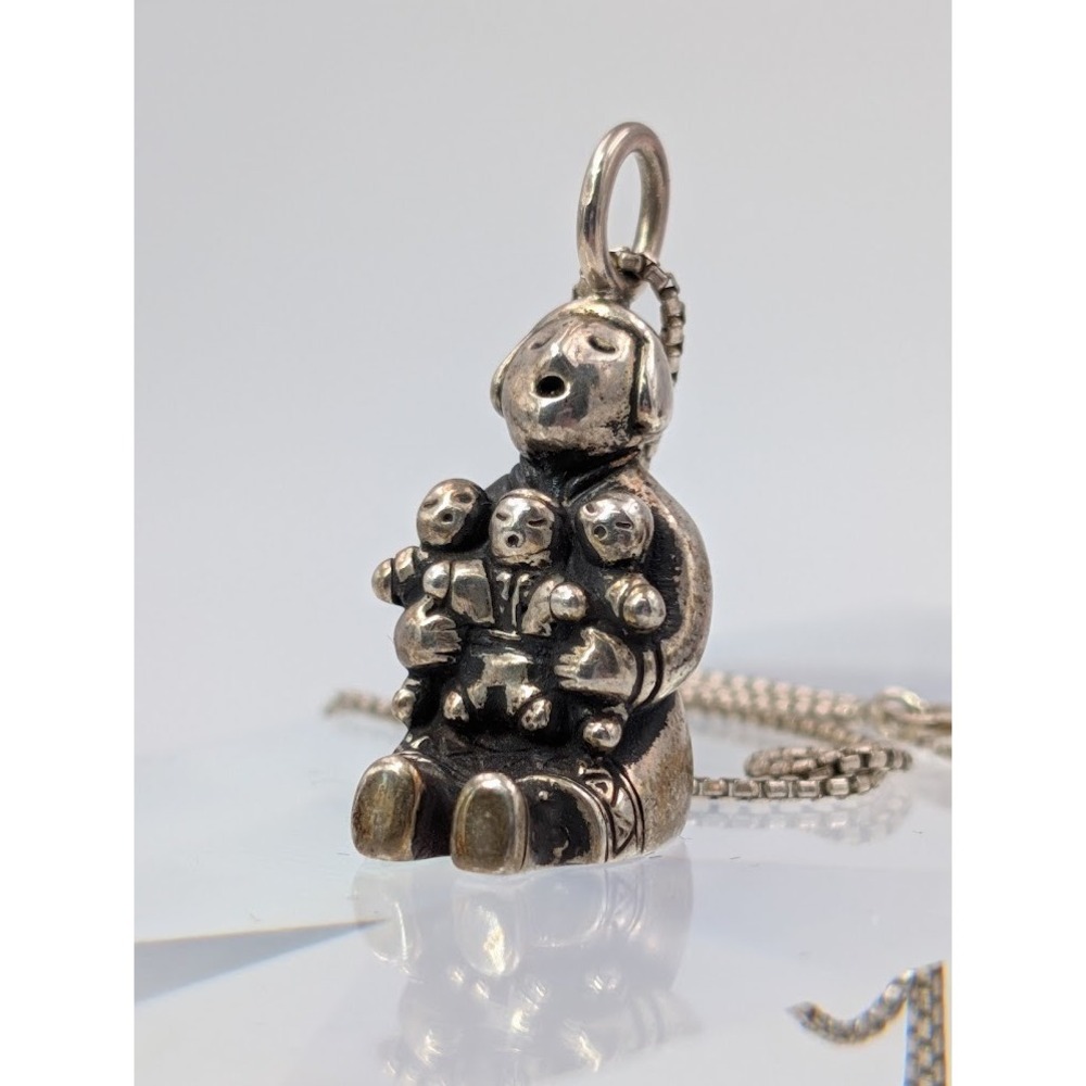 VTG 925 Sterling Silver Southwestern Storyteller Woman and‎ Children 3D Necklace